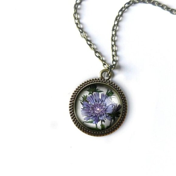 Purple Aster Flower Ornate Pendant Necklace - Antique Cottage Core Jewelry - Picture 3 of 6